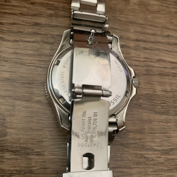 Fossil Watch - Picture 3 of 5